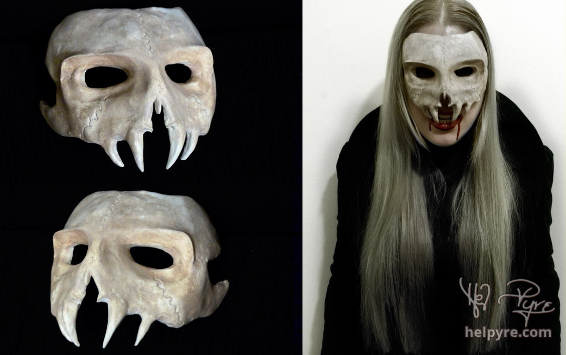 Vampire Skull Mask
